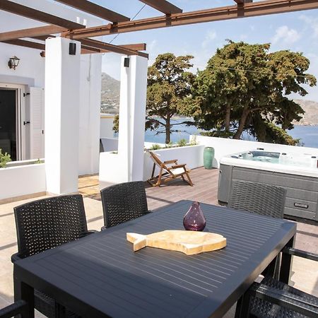 Sunny Bay Villa Agia Marina  Exterior foto